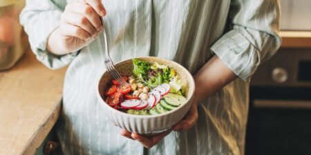 What Happens to Your Gut When You Eat More Fiber, Per a Dietitian