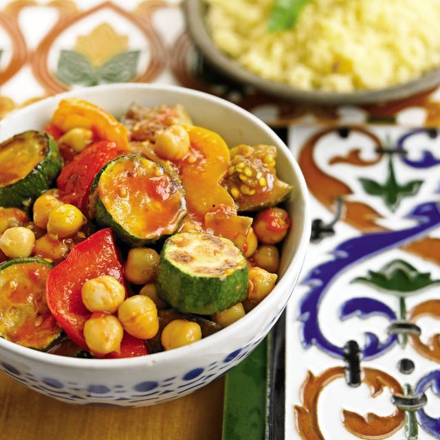 Dish, Food, Cuisine, Vegetable, Ingredient, Vegetarian food, Chickpea, Produce, Staple food, Recipe, 