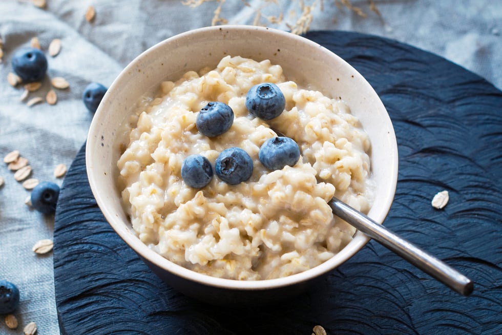 Dish, Food, Cuisine, Porridge, Steel-cut oats, Ingredient, Blueberry, Oatmeal, Breakfast cereal, Oat, 