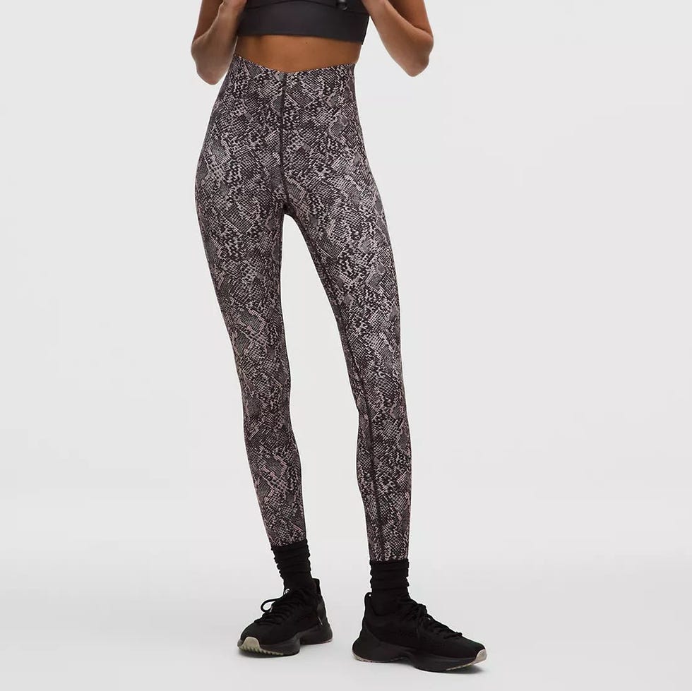 Glow Up Super-High-Rise Tight 28"