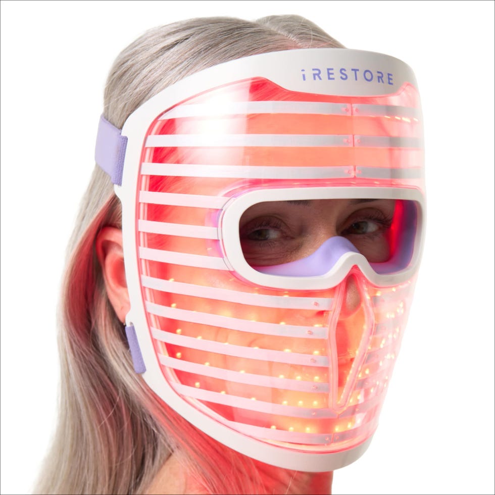 <p>LED Face Mask</p>