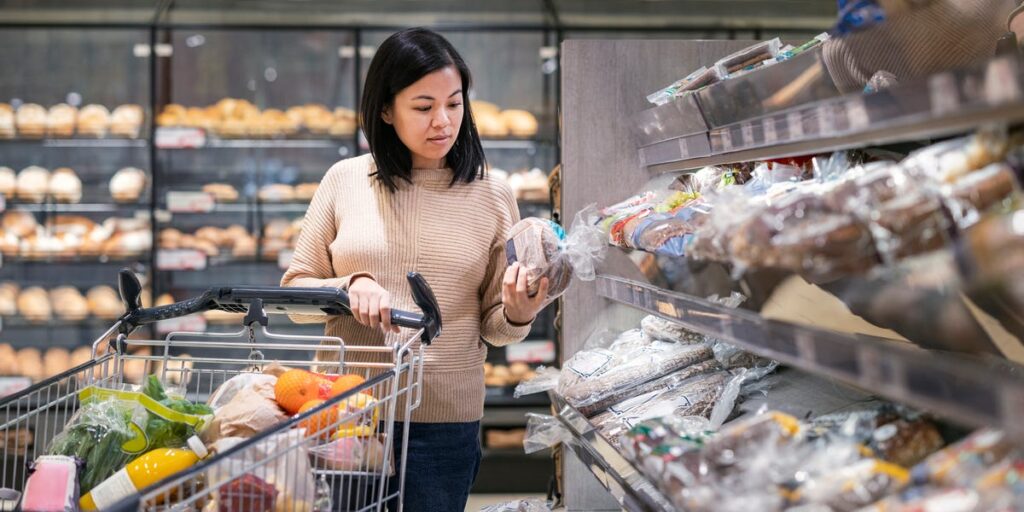 Gluten-Free Bread Vs. Whole Wheat Bread: Which Is Better for You? Dietitians Explain