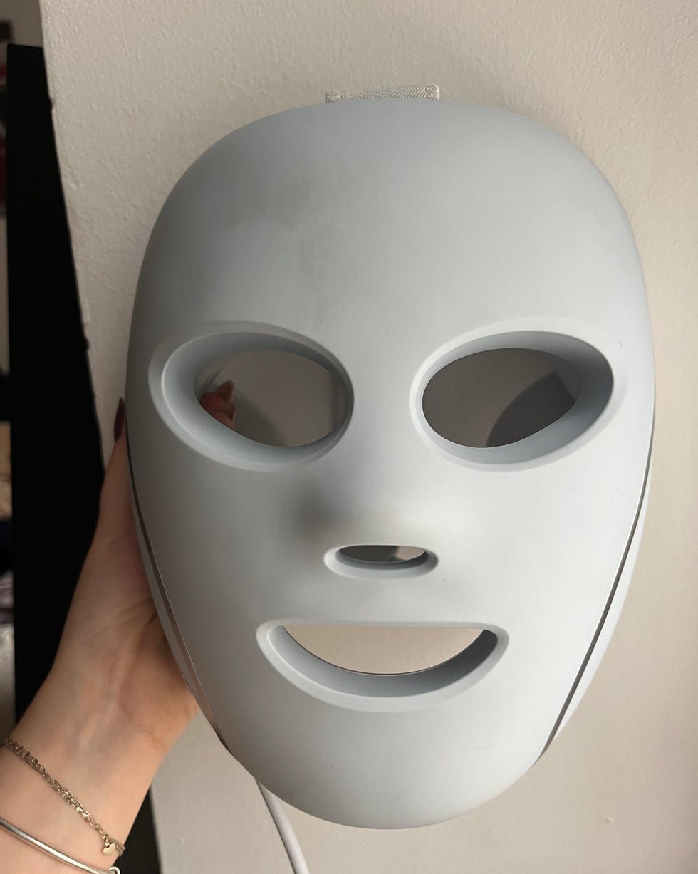 shark cryoglow face mask