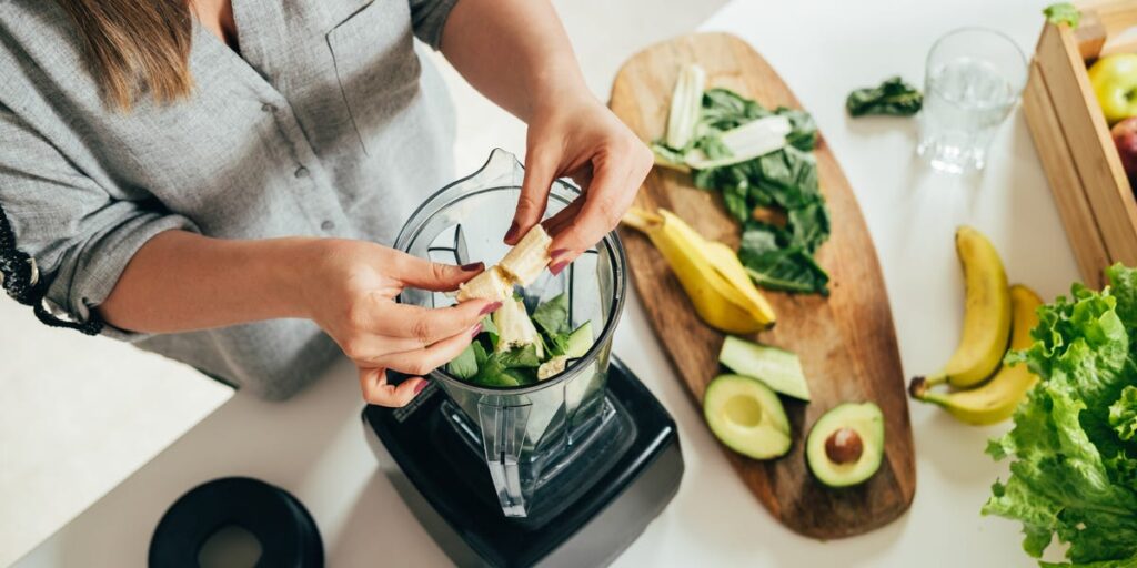 35 Dietitian-Approved Healthy Smoothie Recipes