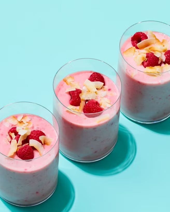 coconut raspberry smoothie coconut raspberry smoothie