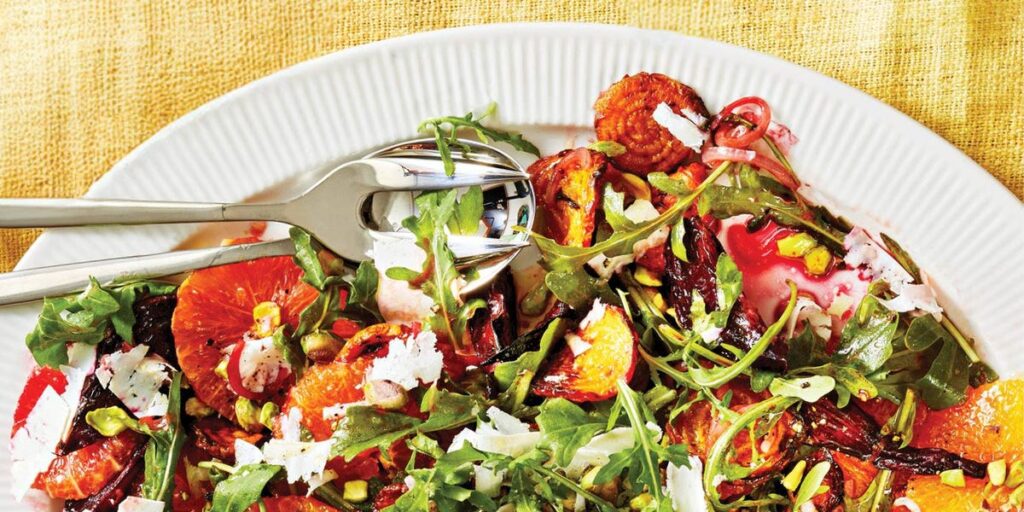 Foods That Reduce Bloating and Water Weight Naturally