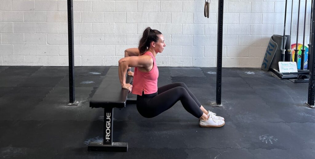 The Benefits of Dynamic Stretches and Simple Moves to Try