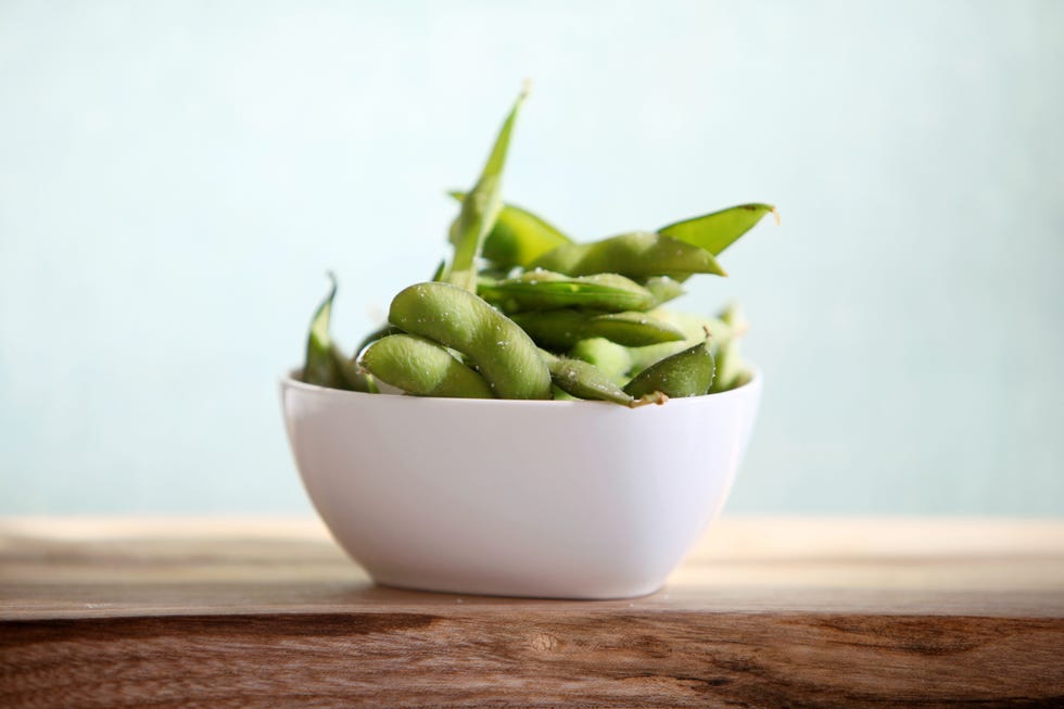 high fiber low carb foods edamame in a white dish