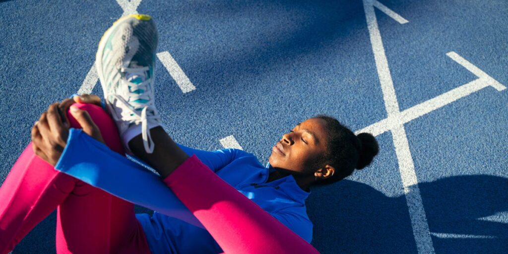 Physical Therapists Share IT Band Stretches to Ease Pain