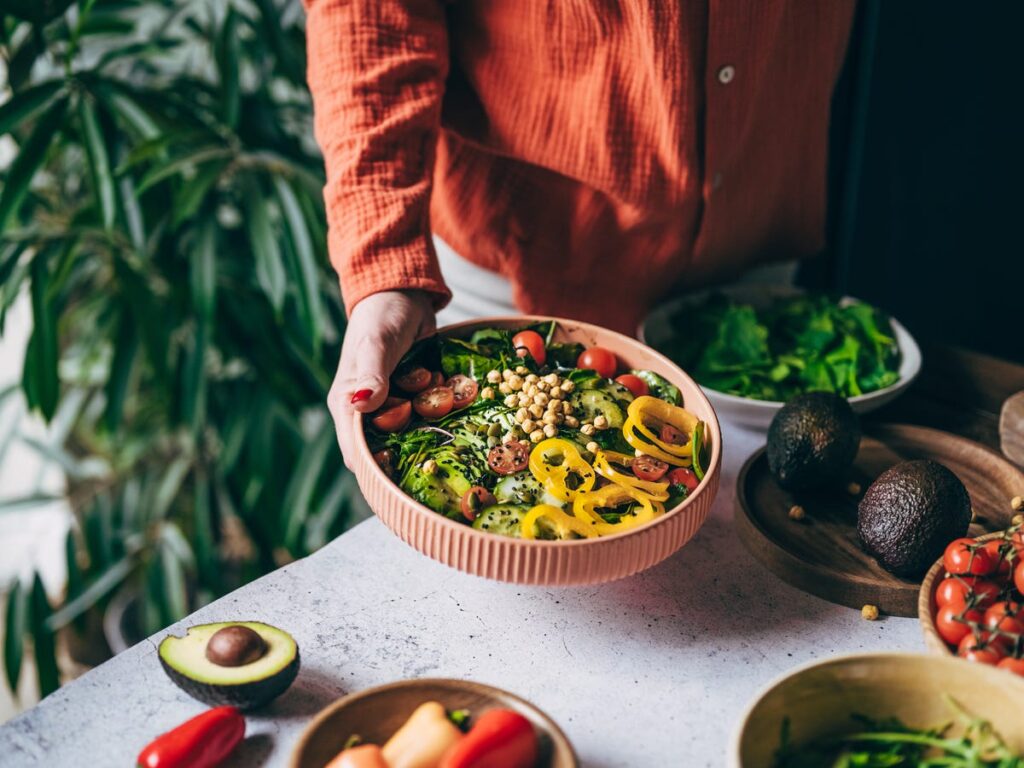 Experts Share The Best Foods for Healthy Weight Loss